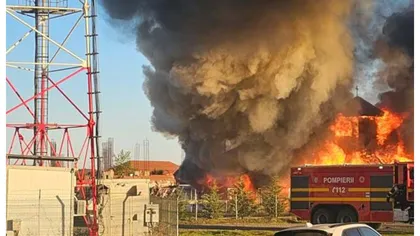 Biserica de lemn din Săcălaz, mistuită de flăcări în Săptămâna Mare VIDEO