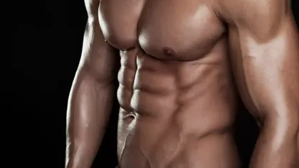 Specialiștii în fitness și nutriție, adevărul despre „six-pack”. Mai pot face pătrățele persoanele trecute de 50 de ani?