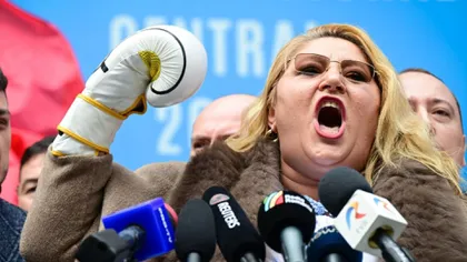 Diana Şoşoacă se pregăteşte să dea declaraţii la Parchetul General. Europarlamentara poate fi reţinută, nu mai are imunitate