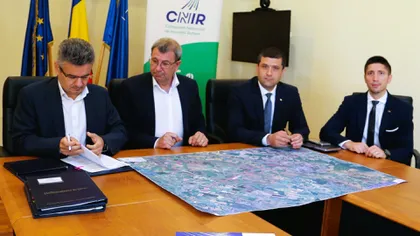 Guvernul anunță că a fost semnat primul contract cu finanțare SAFE. Banii vor fi folosiți pentru Autostrada ”Unirii” – A8
