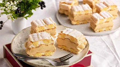 Viena în farfurie! Cum prepari Kardinalschnitte, desertul rafinat din cele mai elegante cafenele ale capitalei Austriei