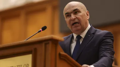 Reforma din pix: cum au reușit directorii companiilor de stat să câștige mai mult în plină criză, în timp ce populația a strâns cureaua