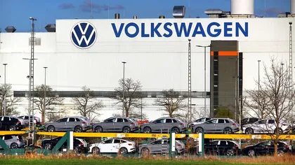 Val masiv de concedieri la un gigant auto: Volkswagen va elimina 35.000 de locuri de muncă în următorii 4 ani