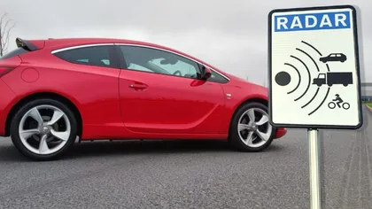 Un șofer a fost amendat cu peste 6.500 de euro după ce a fost prins cu 700 km/h la volanul unui Opel Astra. Autoritățile au recunoscut abia după opt ani că radarul era defect