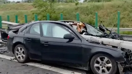 Un bunic ce se întorcea cu nepoata de 2 ani din vacanță de la Olimp a adormit la volan și a intrat cu mașina în parapet. Imagini șocante pe Autostrada Soarelui GALERIE FOTO