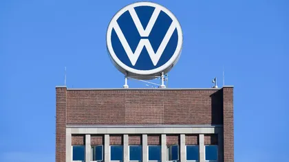 Gigantul Volkswagen va concedia 50.000 de angajați până în 2030