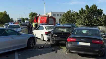 Accident în lanț la Eforie Sud! O fetiță și două femei au fost transportate de urgență la spital
