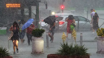 Avertizare meteo. Toamna își intră în drepturi, temperaturile scad cu 12 grade și revin ploile. Cum va fi vremea în București