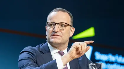 Liderul parlamentar al creștin-democraților germani și-a dat demisia după ce a folosit o mamă surogat pentru a deveni părinte. Practica este interzisă în Germania