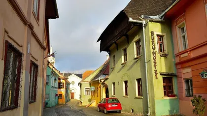 Burg-Hostel din Sighișoara se închide după 25 de ani de activitate. Povestea celui mai vechi hostel privat de tineret din țară