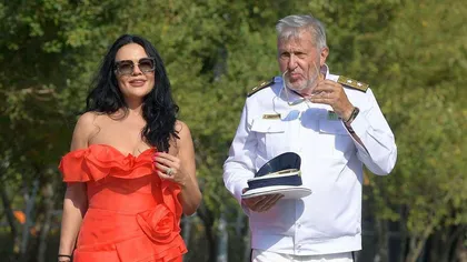 Ilie Năstase, căutat de poliţişti pentru a i se montra o braţară elecronică. Şi-ar fi ameninţat soţia, care a obţinut un ordin de protecţie