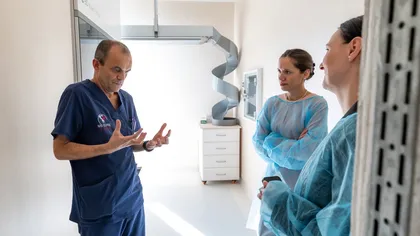 Mirabela Grădinaru, vizită la clinica de Terapie intensivă pentru nou-născuți de la Marie Curie