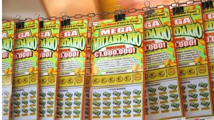 Un italian a lipit două bilete necâștigătoare la loto pentru a obține unul câștigător. Bărbatul intenționa să pună mâna fraudulos pe un premiu de 10 milioane de euro