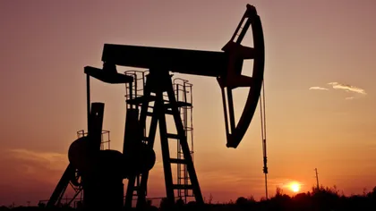 Prețul petrolului scade puternic după semnalele unui posibil acord între SUA și Iran