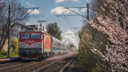 CFR SA intră într-o nouă etapă. Statul promite finanțare pe cinci ani, iar compania trebuie să reducă întârzierile și restricțiile de viteză