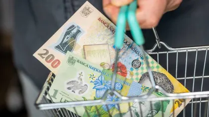 Câți bani îi costă pe români un trai decent în 2026. O familie cu doi copii are nevoie de aproape 11.700 de lei lunar