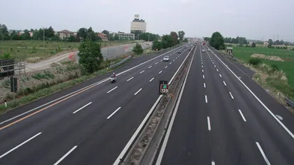 Autostrăzile din România vor fi taxate din 2013. Ce părere aveţi?