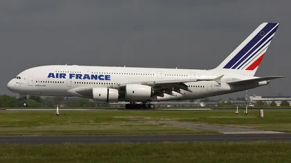 Trafic aerian, perturbat în Franţa de o grevă de cinci zile a însoţitorilor de zbor