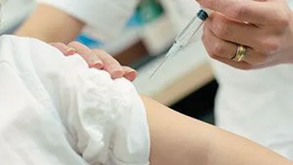 Băieţii ar putea fi vaccinaţi împotriva HPV