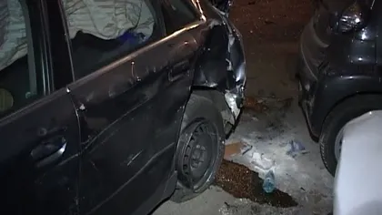 Două maşini care s-au întrecut pe o stradă din Constanţa, au provocat un accident