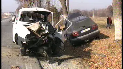 Târgu Jiu: Trei persoane au fost rănite într-un accident rutier VIDEO