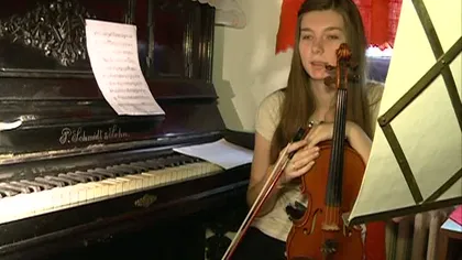 O violonistă talentată ar putea rămâne în umbră din cauza sărăciei VIDEO