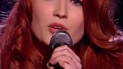 Dezastru la X Factor UK: O concurentă a uitat versurile VIDEO