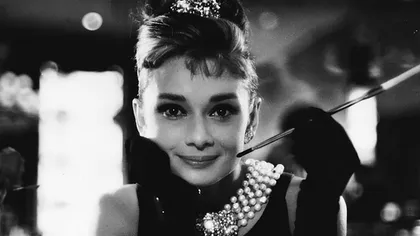 Audrey Hepburn - cea mai frumoasă femeie din ultimii 50 de ani, celebrată de Google