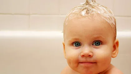 Campaign for Safe Cosmetics: Şamponul Johnson's Baby conţine substanţe cancerigene