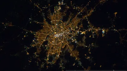 Cum arată Bucureştiul noaptea, văzut din spaţiu FOTO