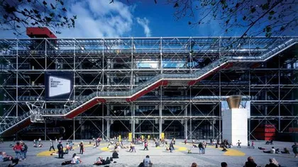 80.000 de prezervative colorate vor decora Centrul Pompidou din Paris