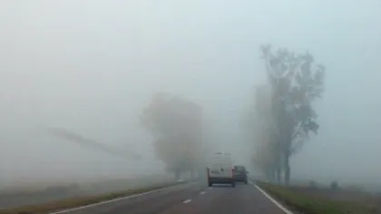 Ceaţă pe mai multe drumuri din ţară