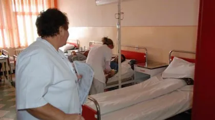 Un elev din Iaşi, la spital după ce a înghiţit mai multe pastile
