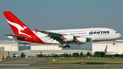 Un avion Qantas a aterizat de urgenţă în Dubai