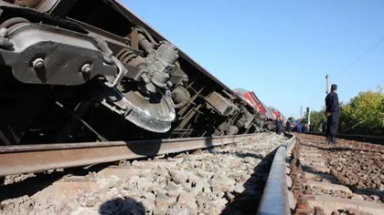 Locomotiva unui tren personal a deraiat la Târgu Ocna. Nu sunt victime