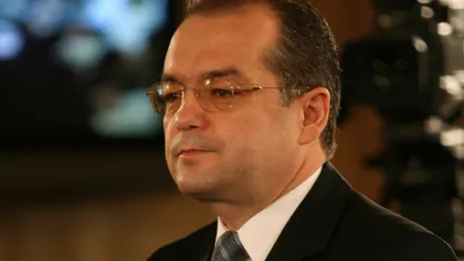 Guvernul îşi angajează răspunderea pe comasarea alegerilor