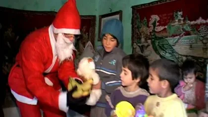Şapte copii din Vaslui l-au întâlnit pentru prima oară pe Moş Crăciun VIDEO