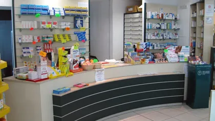 O bătrână din Gorj a fost tâlhărită chiar în farmacie