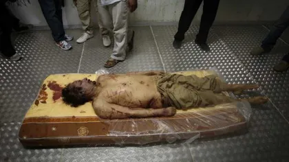 Ipoteză incredibilă: Fostul dictator Gaddafi a murit tras în ţeapă