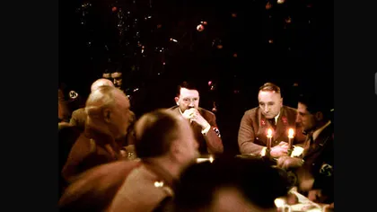 Cum petrecea Hitler Crăciunul alături de nazişti FOTO