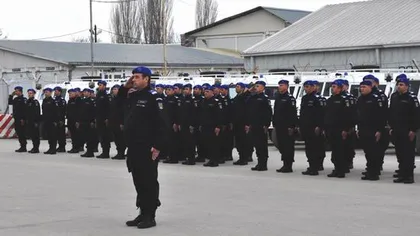 Jandarmii şi poliţiştii români din Kosovo s-au întors acasă