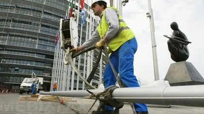 Parlamentul European a aprobat rezoluţia privind libera circulaţie a muncitorilor români şi bulgari