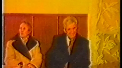 Ceauşescu, batjocorit după moarte. Au vrut să-i vadă organele genitale VIDEO