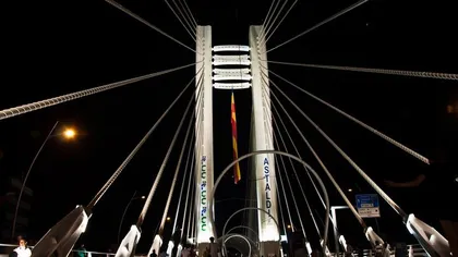 Germanul care s-a aruncat de pe Podul Basarab din Capitală este în comă VIDEO