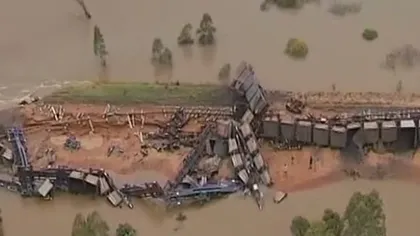 Ravagiile ciclonului din Australia: un tren a căzut într-un râu, după prăbuşirea unui pod VIDEO