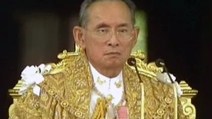 Regele Thailandei împlineşte 84 de ani - VIDEO