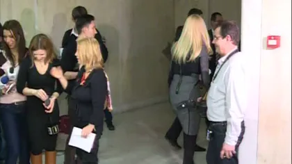 Udrea, către un cameraman care-i filma pantofii: Sunt vechi, i-aţi mai filmat