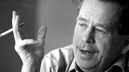 Carte de condoleanţe în memoria lui Vaclav Havel, la Ambasada Cehiei din Bucureşti