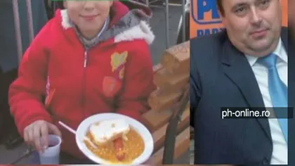 Primarul din Ploieşti a lăsat copiii să bea vin fiert de Ziua Naţională