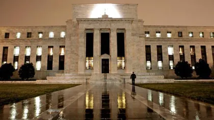 Fed a luat decizia istorică de a stabili o ţintă de inflaţie, de 2%